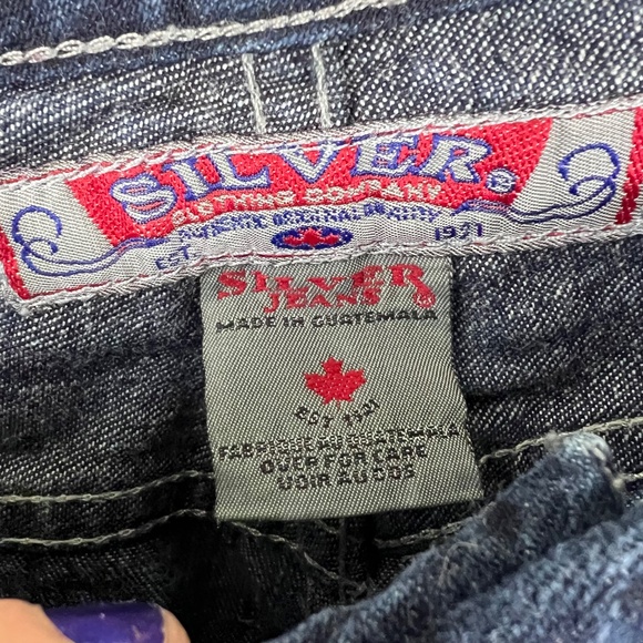 👖VINTAGE |•SILVER JEANS•| Dark Wash Flare Leg Jeans 30X28 Short - Picture 11 of 16